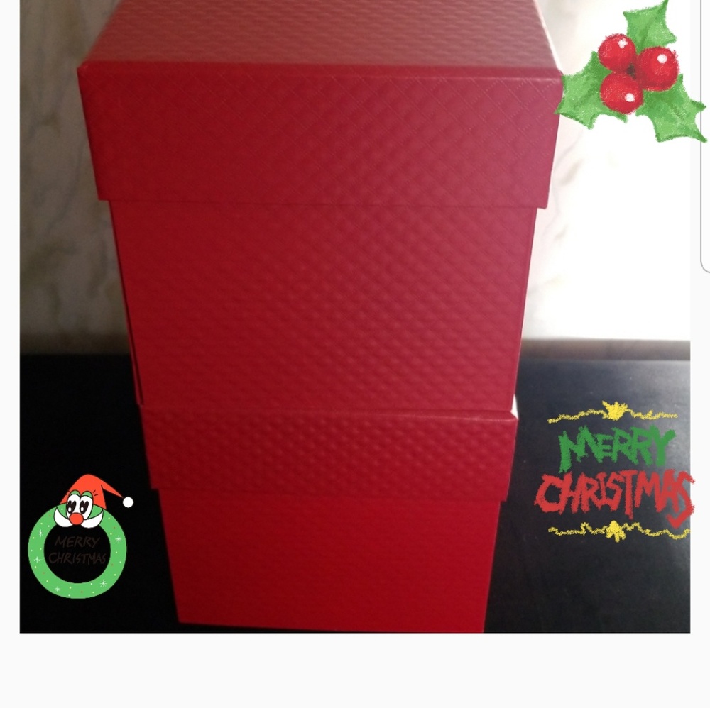 BOXES - Picture 1 of 4